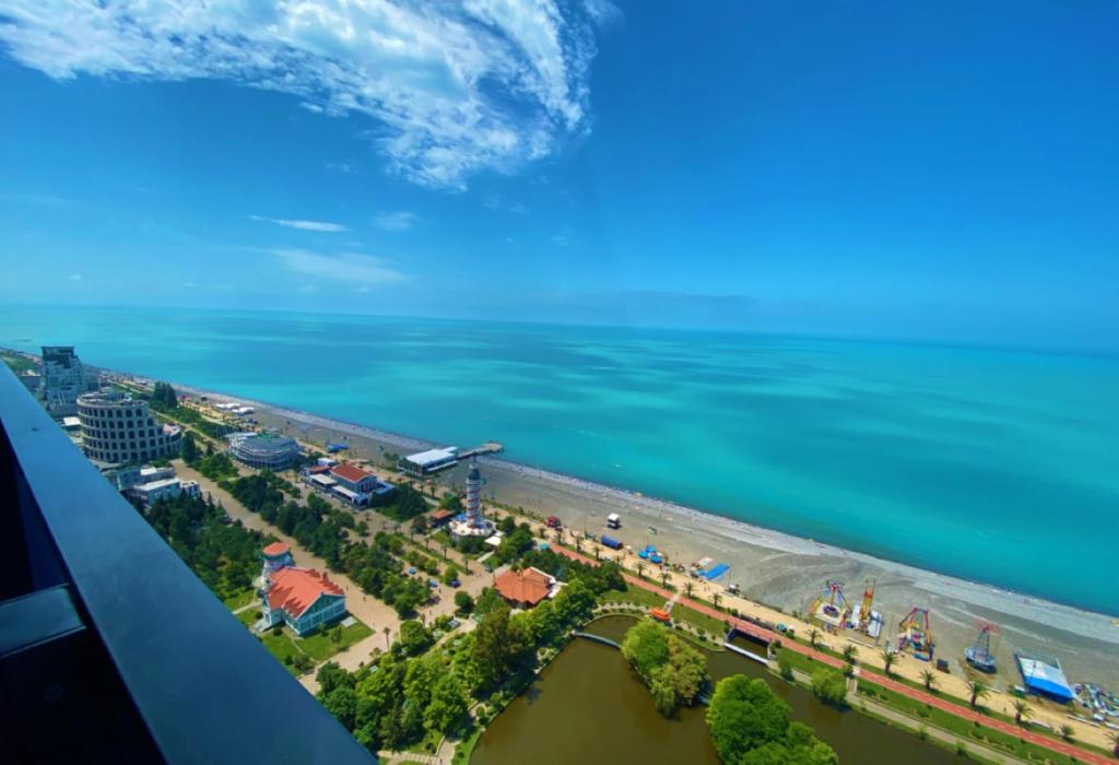 Seaside Batumi - Mon 20 Jan —  Thu 23 Jan - (2) {3}